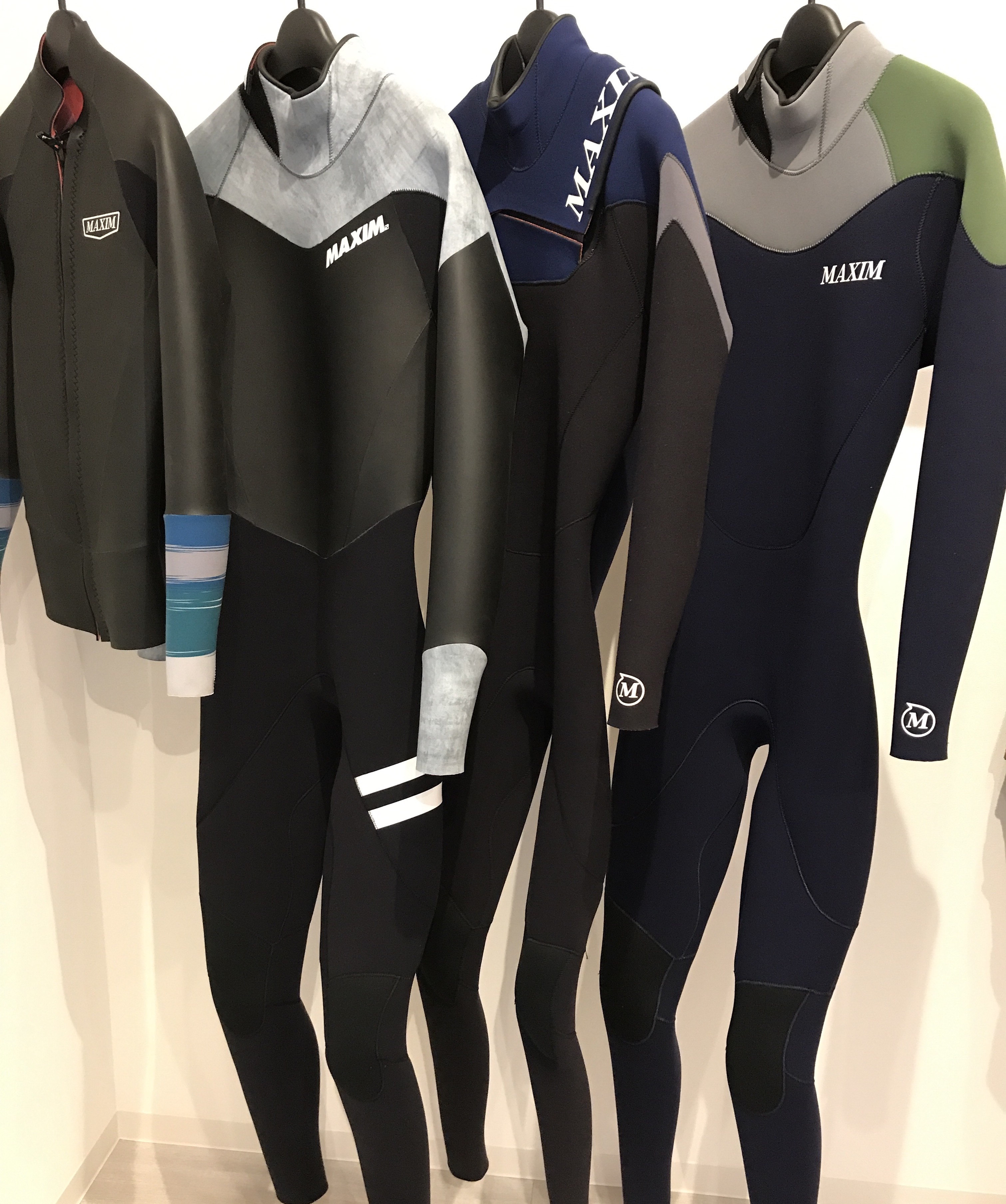 MAXIM CRAFTSUITS ストックウェットスーツあります！